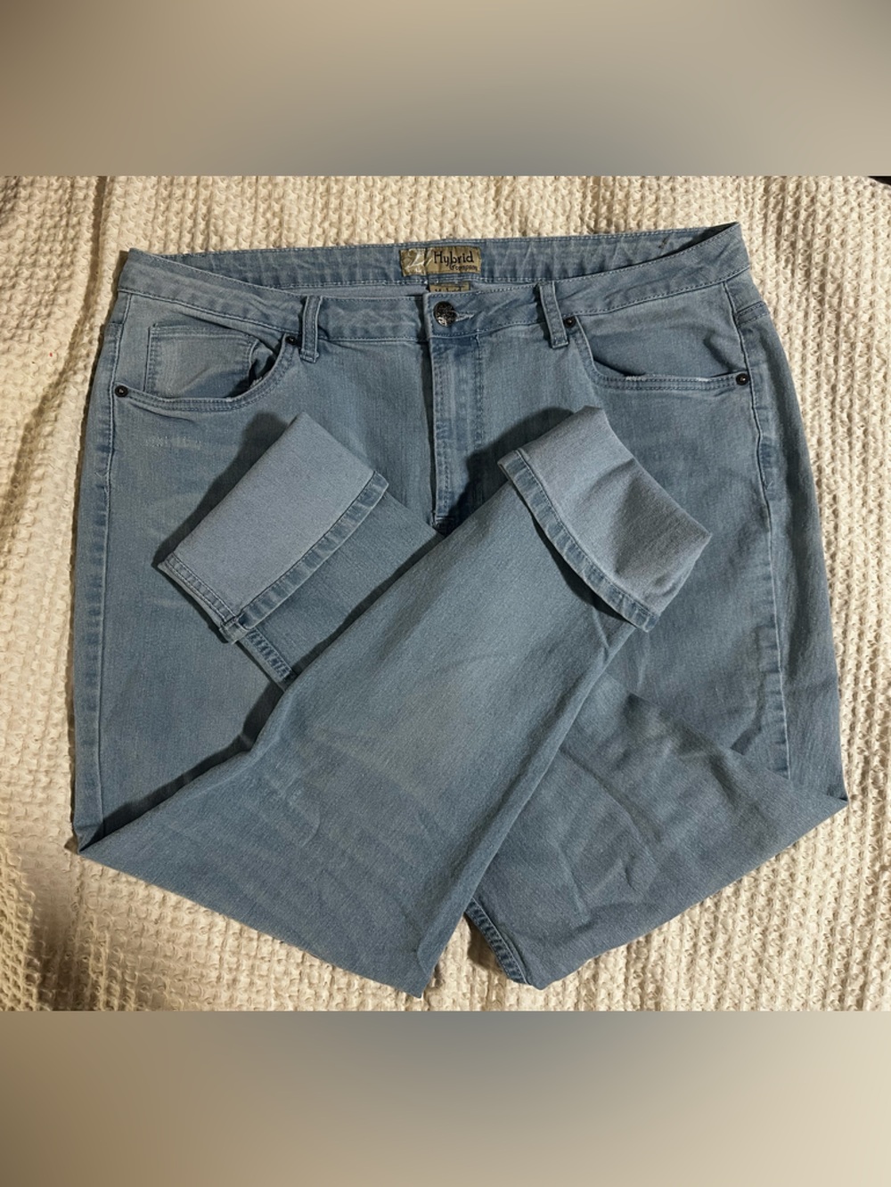 Hybrid & company Light Blue Straight Leg Women’s Jeans